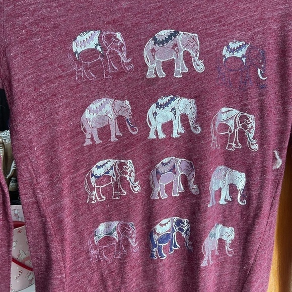 COPY - Lucky Lotus size xsmall long sleeve elephant tee - Picture 2 of 4